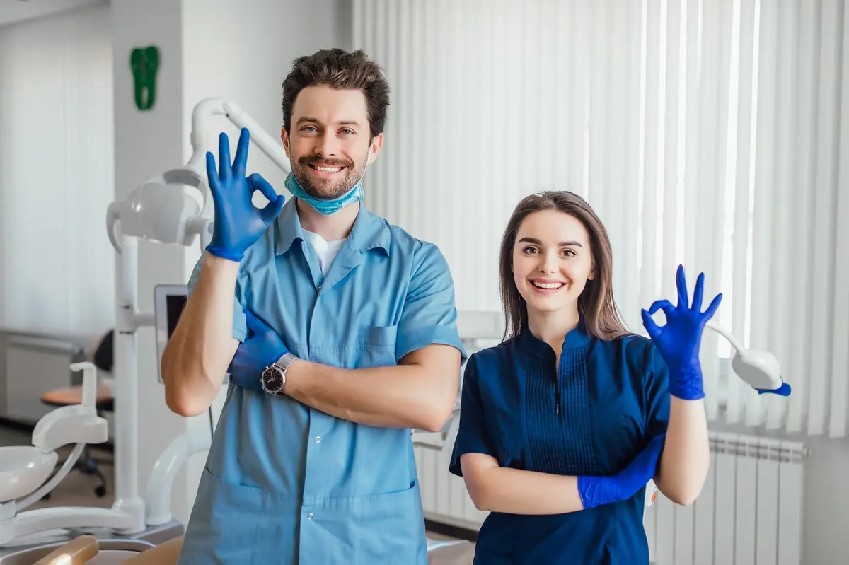 Paciente en revisión con la doctora